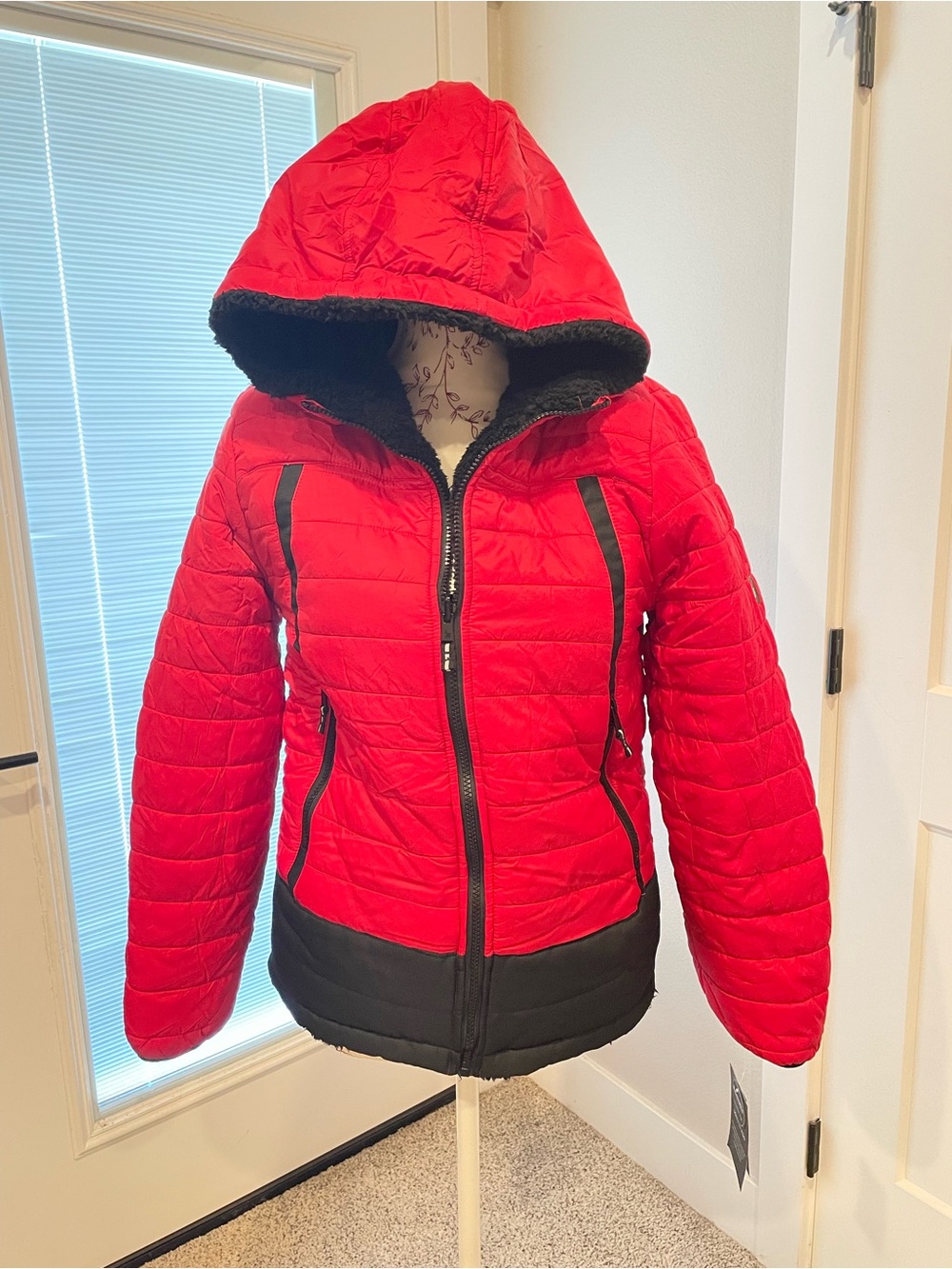 London Fog Red Hooded Puffer Jacket with Black Trim - Kids